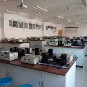 电子厂实验室装修工程找未名雷蒙特