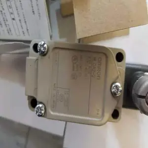 OMRON ŷķ�� �г̿��� D4V-8108SZ-N ��λ���� D4V-8108Z