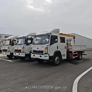 重汽双排座出口型随车吊 防腐电泳货箱徐工吊机