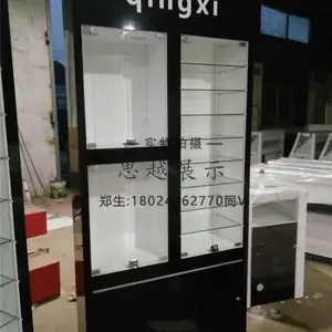 �鱦���е���̨��ʿ�۾���̨չʾ���е���̨���϶��ƹ�̨