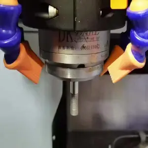 ���ͷ������������ؾ������CCD�ǿ�����Ƭ�����ǰ��ϳ��