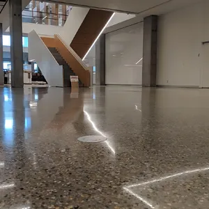 ����������ɰˮ�������̻��� ������װ�׵�ƺ �ֿ�ˮ��ذ�̻�