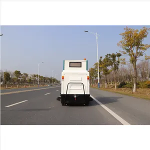 双风机学校扫地车_洁路美2000KT大面积扫地车_驾驶式扫地车供应