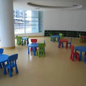 深圳惠州幼儿园PVC地板施工_案例工程_惠州市幼儿园室内PVC地胶板工程铺设_拼图耐磨_深圳健宇体育