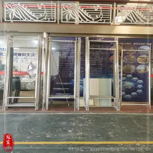 不锈钢装饰画框 采用铁艺手工焊接打磨而成，结实耐***
