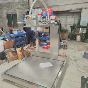 ���ữ���ܼ�1000L��Ͱ������װ�� 200L*4Ͱҡ��ʽ�Զ����ذ�װ��