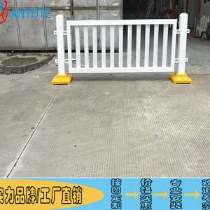 道路分隔栏 深标III型护栏 惠州交通隔离栏现货 晟护乙型栏杆