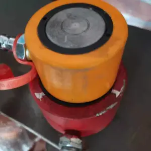 63MPA��ѹ�ֶ�����ʽҺѹǧ�ﶥ�Ϻ�Һѹ���߳�����5T���ͷ���ʽҺѹǧ�ﶥRCS-5