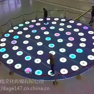 苏州昆山彩色跑出租真人娃娃机篮球机太仓拳击机租赁