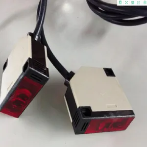 反射式角柱型光电开关/红外光电传感器 型号:E3K100-DS100M1库号:M323767