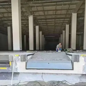 �̶�ʽҺѹ�ǳ��� �ִ�����װж��ƽ̨ ��̨�µ�����̨�ǳ�̨