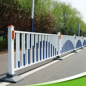 安阳镀锌围栏 河南九星马路防护栏 市政小区道闸护栏