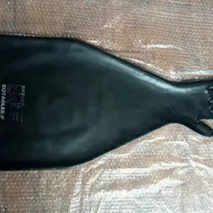 德国JUGITEC防护手套 17BL04230F920用于处理化学物品使用