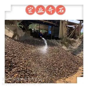 鹅卵石镶嵌地面多姿多彩/花园小路艺术感满满/深圳鹅卵石供应商