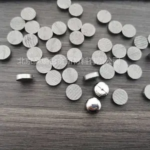 ���غϽ��������������FeCrCoAlTi��������������ȶ���������