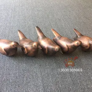 公园草地纯铜锻打鸽子雕塑-和平使者代表