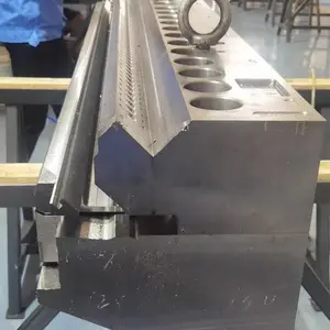 ���� խ��ʽͿ��ģ�� ��ճ�޷Ĳ�ģ��ģͷ����