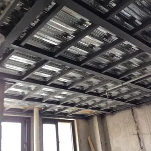 珠海民用钢结构夹层配套施工_联润钢构_建筑_两层_汽车棚_工地
