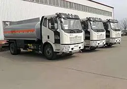 5吨加油车哪里有卖的-重庆5吨加油车-华旗加油车价格