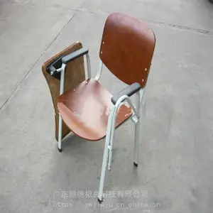 ��ɽ�и��ļҾ����Ͱ���תѧϰ������ͼ���ƻ�ӭ�ɹ� ���۵���ѵ��