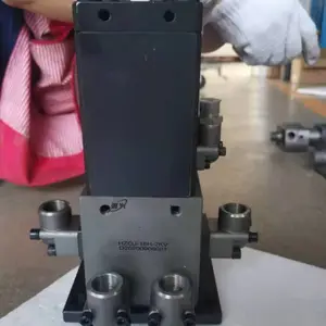 聚氨酯发泡混合头HZQJ-18H-2KV