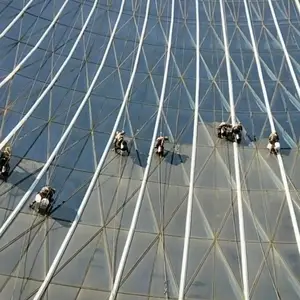 北京蜘蛛人清洗外墙、高处作业、高层擦玻璃、高空清洗公司