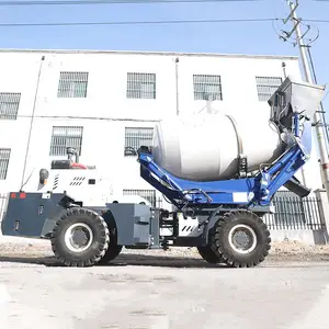 南阳水泥建筑工程自上料搅拌车液压传动方式自动化程度高搅拌机
