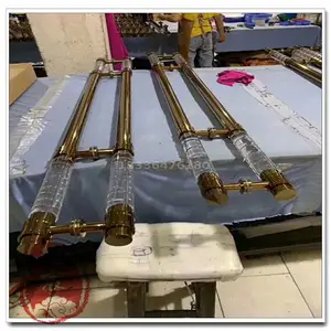 ���������������ҷ¹����Ƶ��ʵľ�Ŵ����ֺ�ɫ�Ƶ�ľ�Ű�Բ����