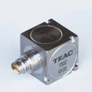 �f亵��Ӵ����ձ�TEAC ѹ���ͼ��ٱ�ѹ�� 700ϵ�� 7240 Z / 7240 ZT
