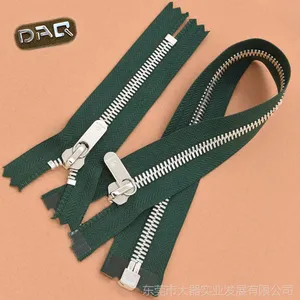 DAQ大器拉链:高端服装拉链 金属拉链羽绒服外套拉链 服饰拉链厂家直销