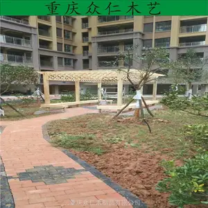 邻水公园防腐木平台栏杆 家用防腐木栅栏 公园防腐木花架生产 众仁木艺