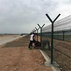 Y型围界机场飞行区隔离网喷塑 镀锌丝焊接网带边框