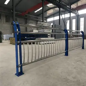 公路不锈钢护栏-聚晟护栏厂(推荐商家)