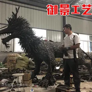 汽车废旧轮胎工艺品 景观雕塑设计工艺品厂家