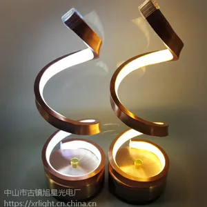 新款酒吧KTV创意铝合金S形旋转充电吧台灯 餐厅咖啡厅小夜灯 装饰桌灯