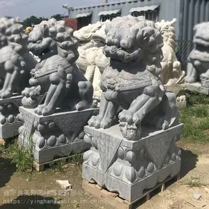 ��ʯʯͷʨ�� ������ʯ��ʨ��һ�Ի�����ʨ�ӵ�λ�ſڰڼ�