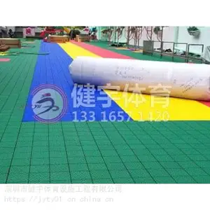 深圳惠州悬浮地板安装_案例工程_深圳市宝安区世纪星富通幼儿园操场更新悬浮地板工程_真实用材、严谨施工