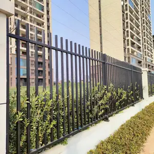 学校庭院黑色铁艺栅栏 2米高锌钢栏杆 小区围墙护栏工程围栏定制