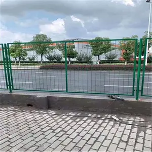 ��������Χ�� ���ױ�����˿������ ũ������Χǽ��