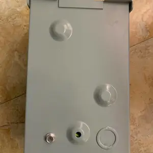 ��Ӧ����Hammond Manufacturing ��ѹ�� C1F1C5LES