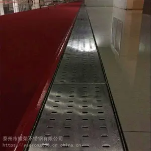 ��ˮ�س�׸ǰ� ҫ�� ԰�־��۲������ˮ������