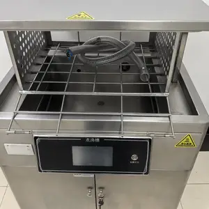 �������л�ҽ����е��ϴ��в�΢���Կ���ϵͳҽ����л�