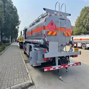 黄南解放8吨油罐车大型加油车楚胜油车厂家多少钱一台
