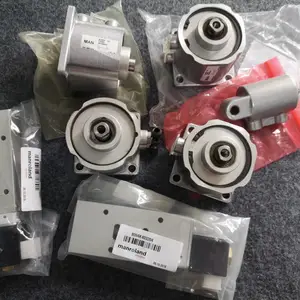 罗兰700全新原装墨辊倒版气缸