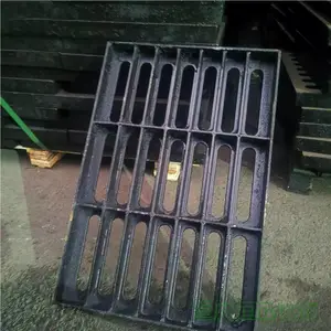 泸州铸铁水篦子库房 圆孔水篦子 过重车常用 380x680x40 D400 耐腐蚀性能好