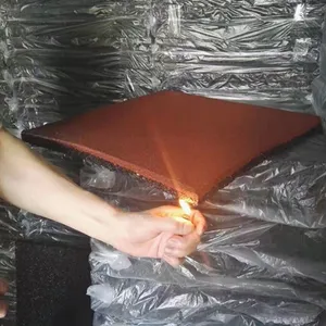 �����ͯ���ֳ��׶�԰�𽺵ذ� ��԰��ȫ�����𽺵ص�