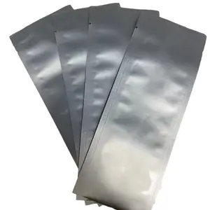 LED����������PCB���������ո�����Ĥ���ӳ��Ӻ�����ӡˢ��
