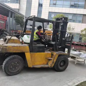 上海杨浦港水路叉车出租设备搬运军工路吊车出租吊装搬桩机搬场塔吊拆装