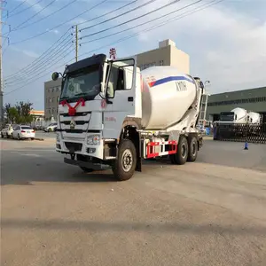 12方搅拌车厂家因为专业所以***