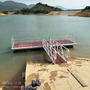 滚塑一体成型PE塑料浮箱浮桥 海上浮台浮箱 游艇平台浮箱